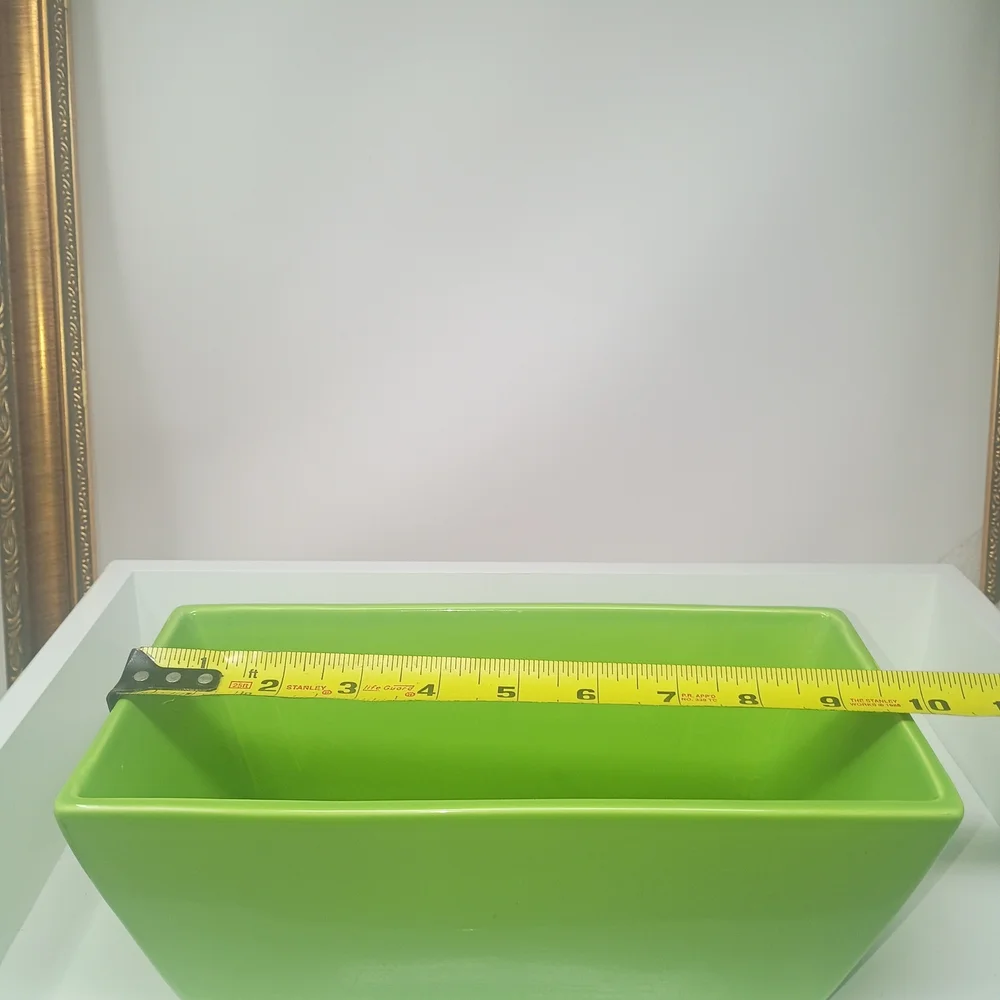 Green Ceramic Serveware Dish